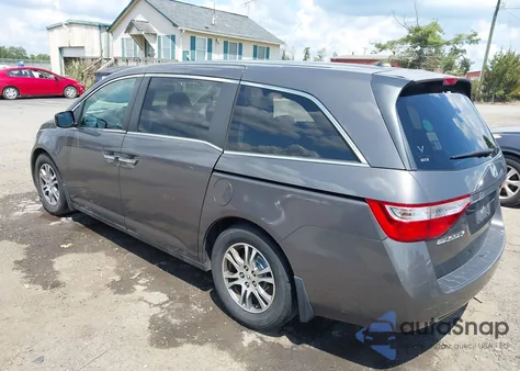 2013 Honda Odyssey Ex-L z USA, uszkodzony, nr VIN 5FNRL5H61DB034976